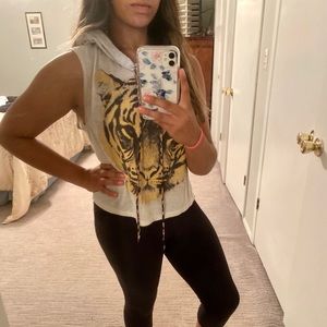 Cropped tiger print sleeveless hoodie